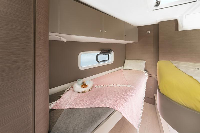Book yachts online - catamaran - Bali Catspace - Aries - rent