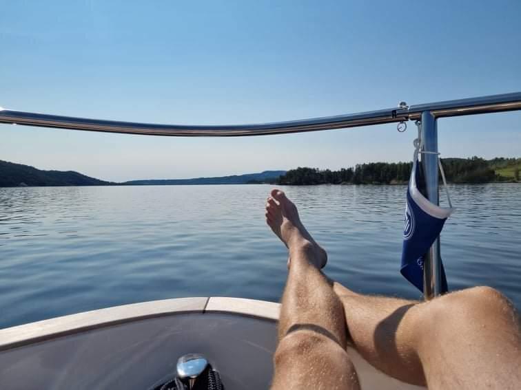 Book yachts online - motorboat - Greenline 33 - Dalen - rent