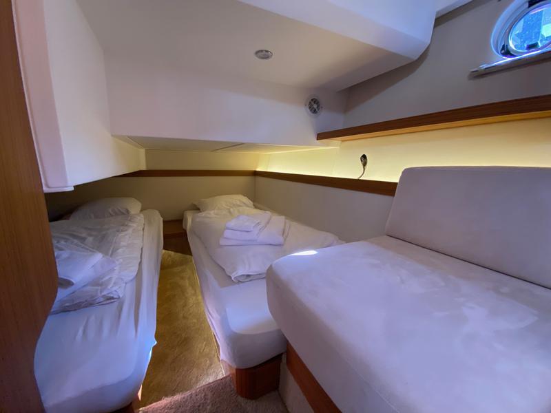 Book yachts online - motorboat - Greenline 39 - Porsgrunn - rent
