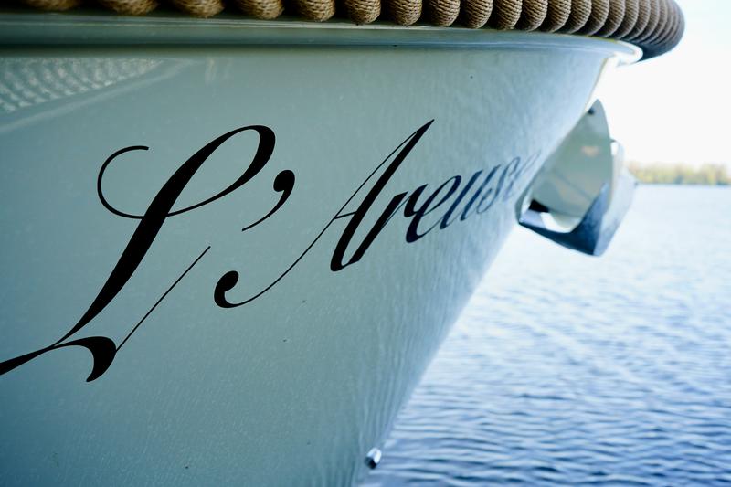 Book yachts online - motorboat - Linssen Classic Sturdy 35 AC - L'Areuse - rent