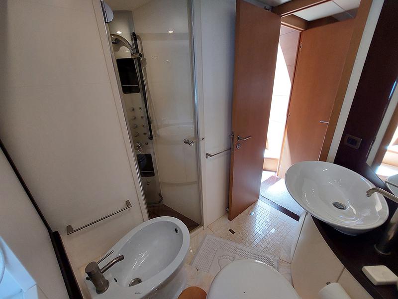 Book yachts online - motorboat - Evo Marine Deauville 760 - My Way  - rent