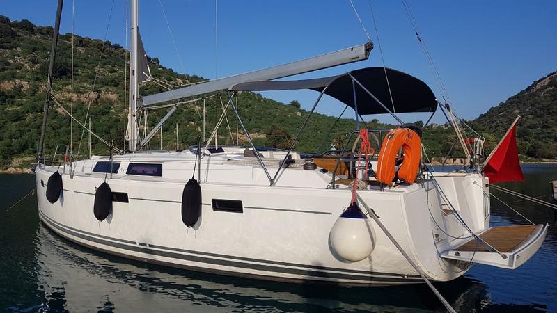 Book yachts online - sailboat - Hanse 415 - Beau Gosse - rent
