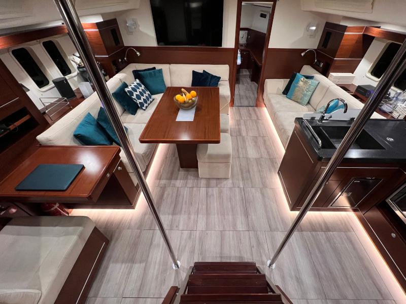 Book yachts online - sailboat - Hanse 545 - d'Este - rent