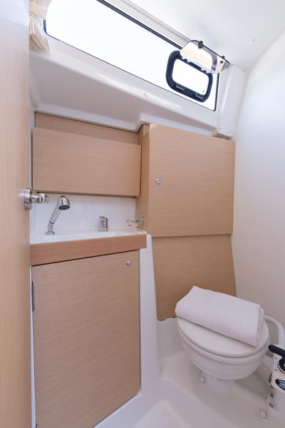 Book yachts online - sailboat - Oceanis 38.1 - Neo - rent