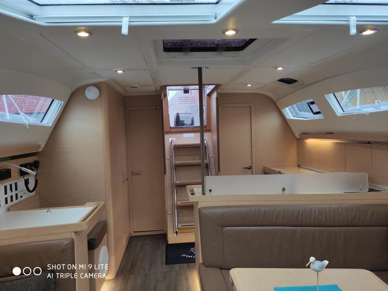 Book yachts online - sailboat - Elan 45 Impression - Perlen - rent