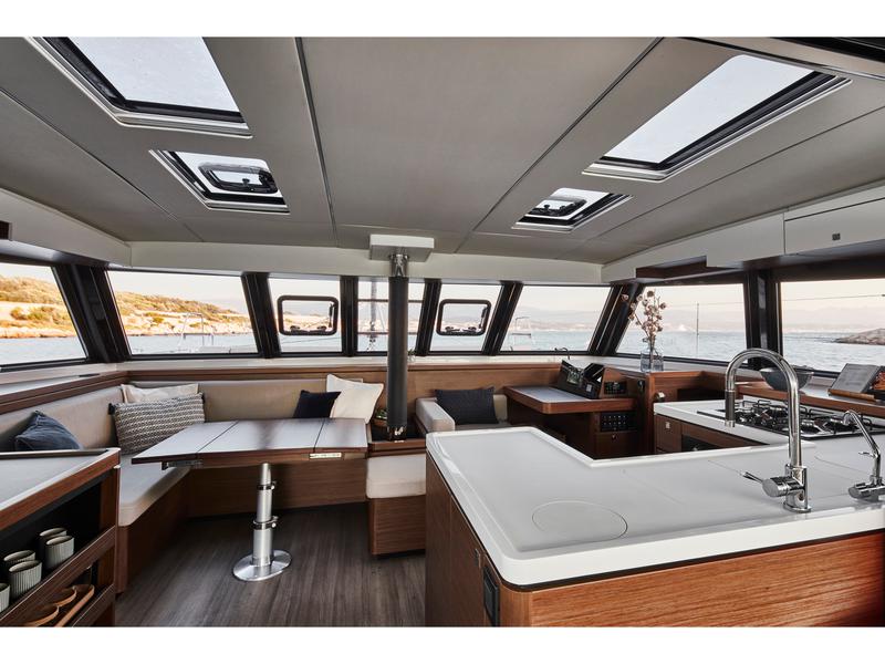 Book yachts online - catamaran - Nautitech 46 Fly - Méa coule pas - rent