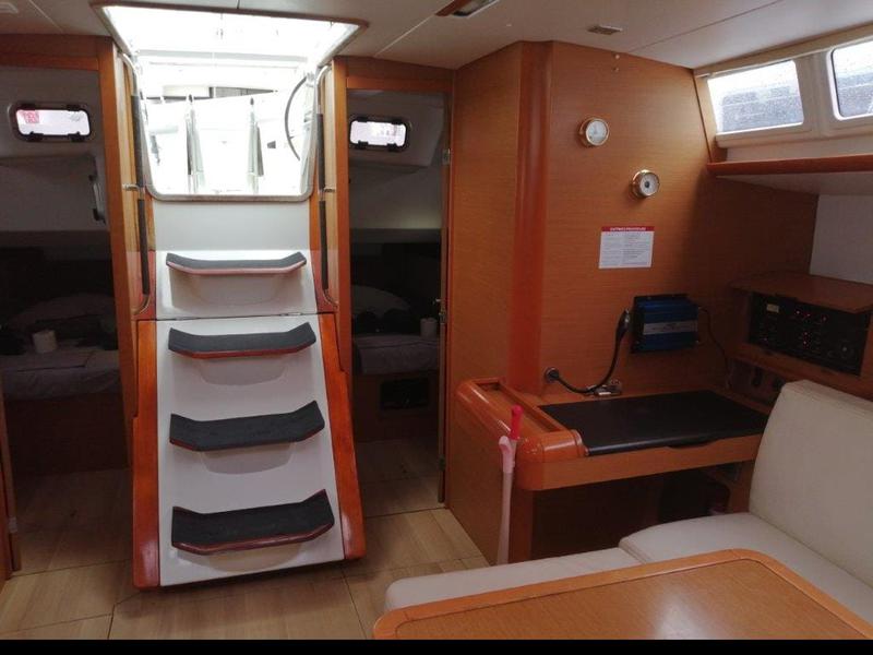 Book yachts online - sailboat - Sun Odyssey 469 REFIT 2022 - Tintabella - rent