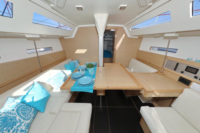 Book yachts online - sailboat - More 40 - Larthia - rent