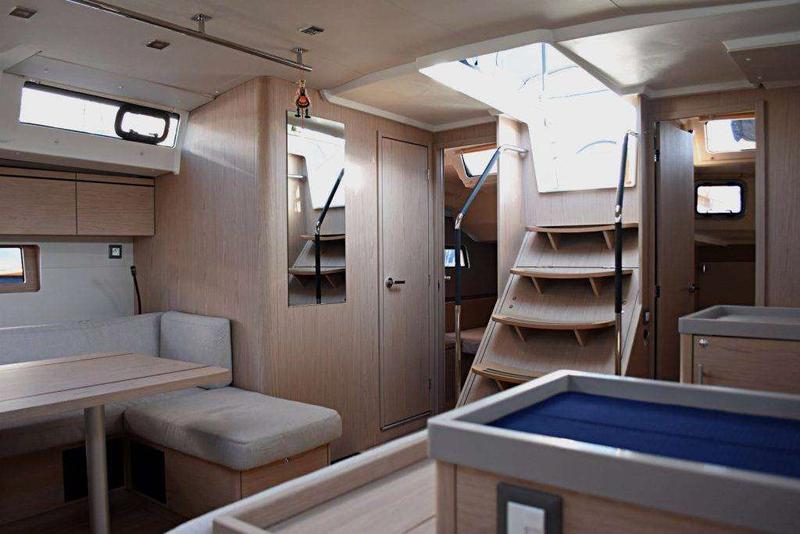 Book yachts online - sailboat - Oceanis 51.1 - Psari - rent