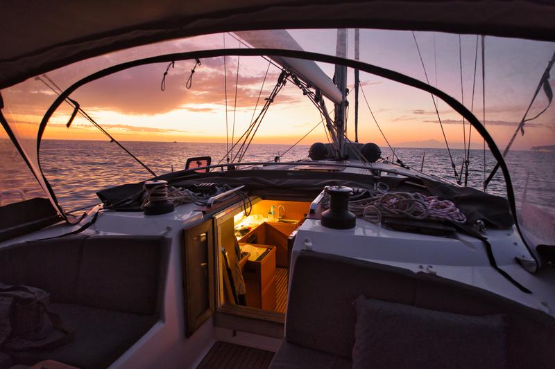 Book yachts online - sailboat - Bavaria 51 Cruiser - Teorema - rent