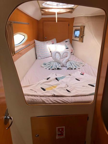 Book yachts online - catamaran - Fountaine Pajot Lavezzi 40 - Odinn - rent