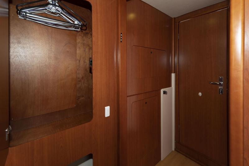 Book yachts online - catamaran - Leopard 444 - Portals Vells - rent