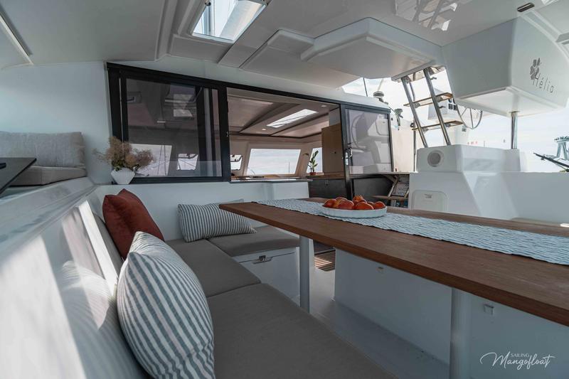 Book yachts online - catamaran - Helia 44 - Mangofloat - rent