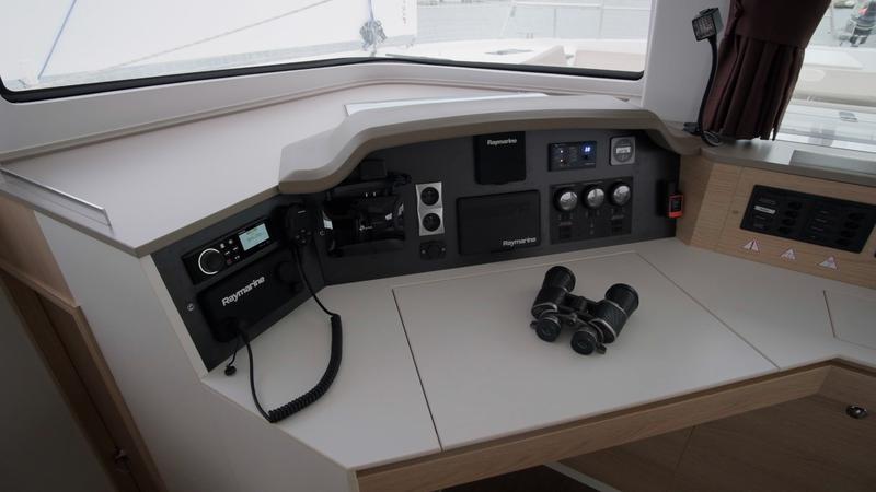 Book yachts online - catamaran - Bali 4.5 Open Space - Albert - rent