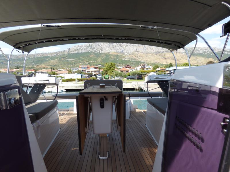Book yachts online - sailboat - Dufour 470 - BALU - rent