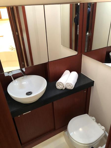 Book yachts online - sailboat - Hanse 455 - ZSIBER - rent