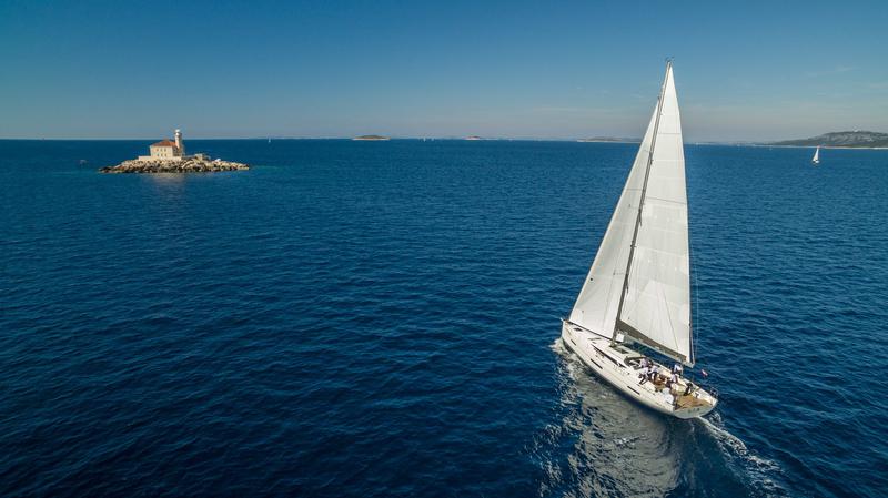 Book yachts online - sailboat - More 55 - LIA OF SWEDEN - rent