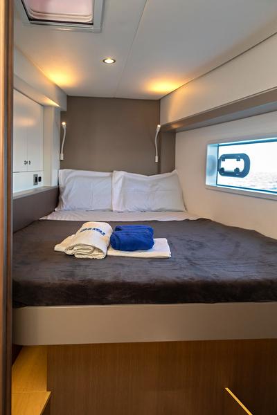 Book yachts online - catamaran - Bali 4.2 - KOS 42.5 - rent