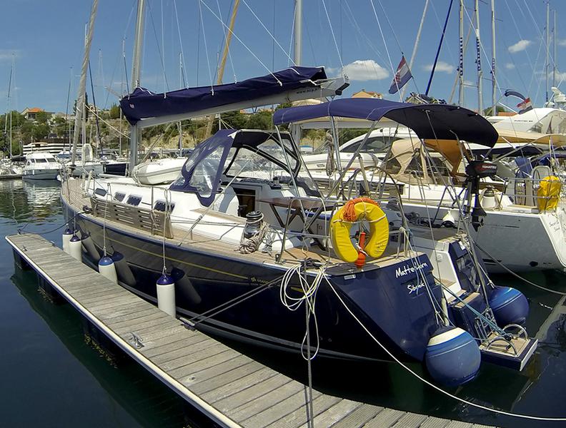 Book yachts online - sailboat - Grand Soleil 45 - Matterhorn - rent