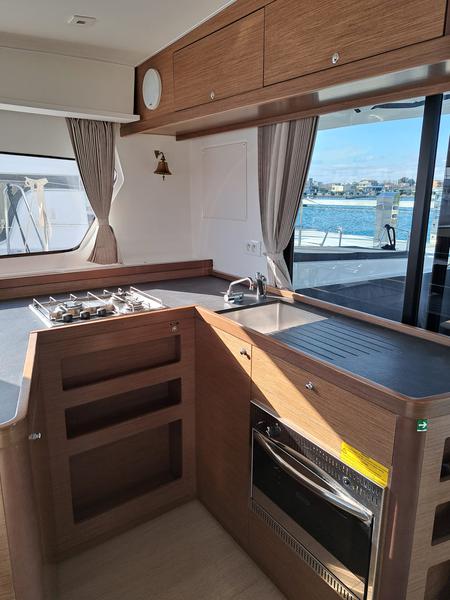 Book yachts online - catamaran - Lagoon 42 - LILA - NEW IN FLEET  - rent