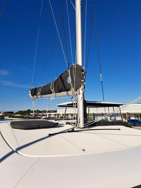 Book yachts online - catamaran - Lagoon 42 - LILA - NEW IN FLEET  - rent