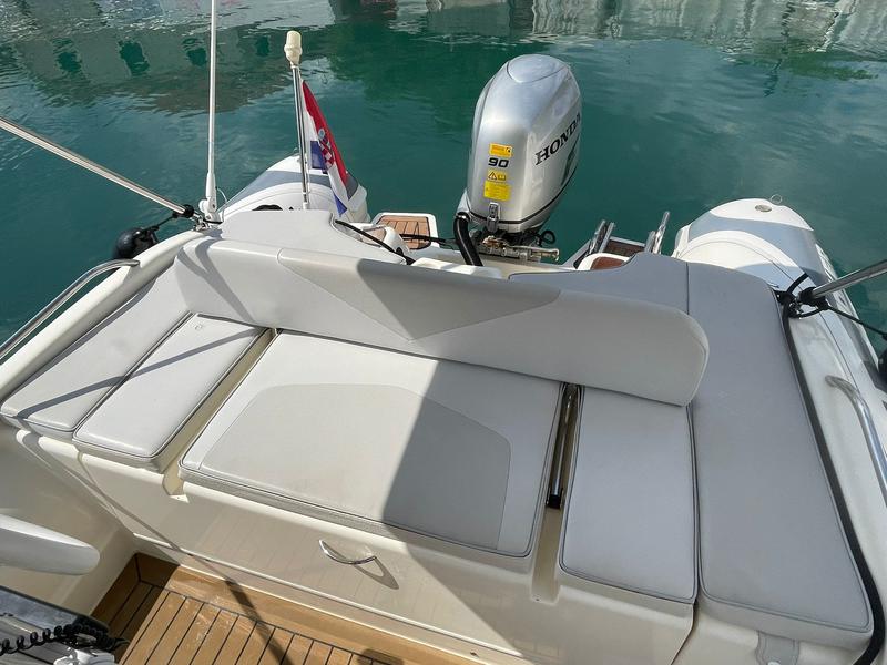 Book yachts online - motorboat - Jokerboat Wide 520 - no name - rent