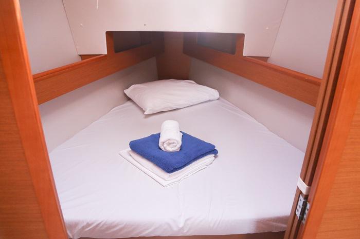 Book yachts online - sailboat - Sun Odyssey 33i - Galateia - rent