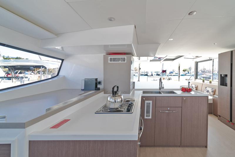 Book yachts online - catamaran - Bali 4.8 A/C &amp; GEN &amp; WM - ABOUT TIME - rent