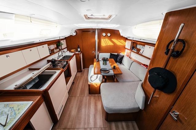 Book yachts online - sailboat - Oceanis 40 - FELIX - Refit 2018 - rent