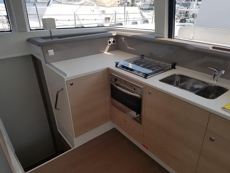 Book yachts online - catamaran - Bali 4.1 - Ocean Dream - rent