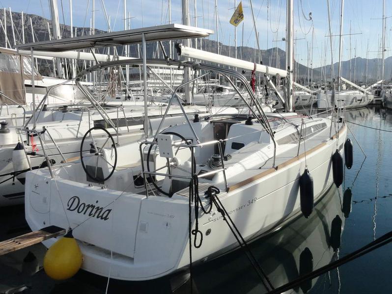 Book yachts online - sailboat - Sun Odyssey 349 - Dorina - rent