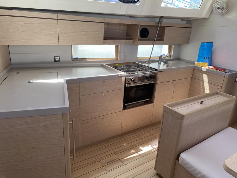 Book yachts online - sailboat - Oceanis 46.1 (4 cab) - Ferro Azzurro - rent