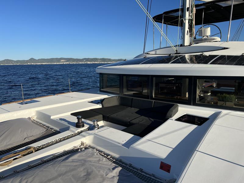 Book yachts online - catamaran - Lagoon 52F - GOA 10 - rent