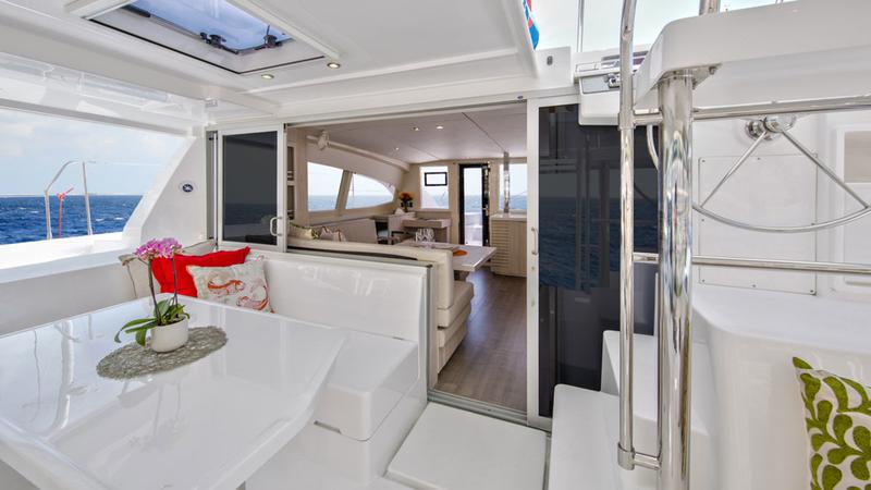 Book yachts online - catamaran - Sunsail 404 - Sunsail 404 (2020) - rent