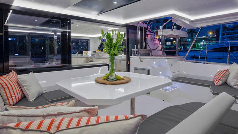 Book yachts online - catamaran - Sunsail 454L - Sunsail 454L (2022) - rent
