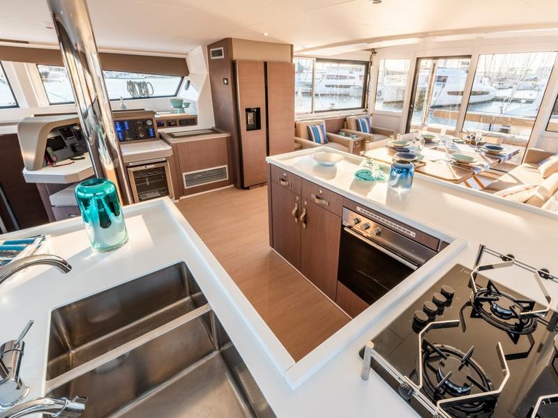 Book yachts online - catamaran - Bali 5.4. - MIM OCEAN TWO - rent