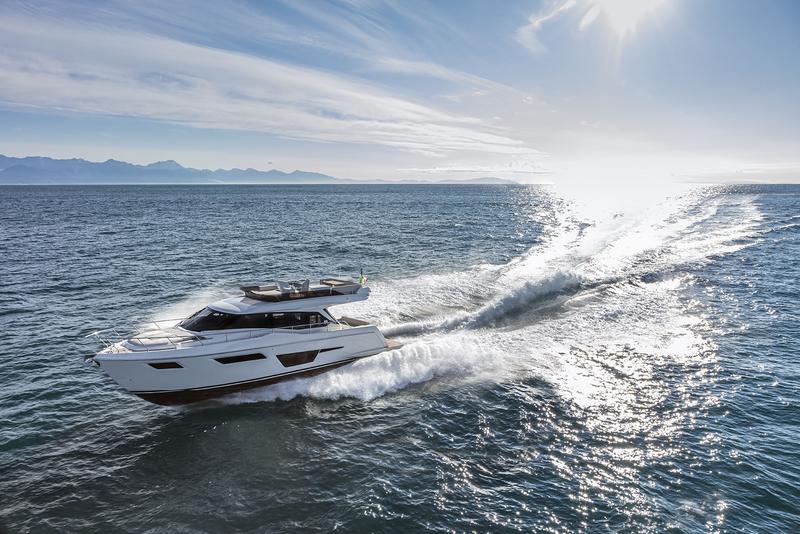 Book yachts online - motorboat - Ferretti 500 - DDM29 - rent