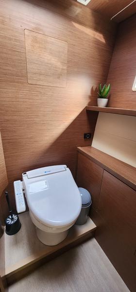 Book yachts online - catamaran - Lagoon 52F - Tamiro - rent