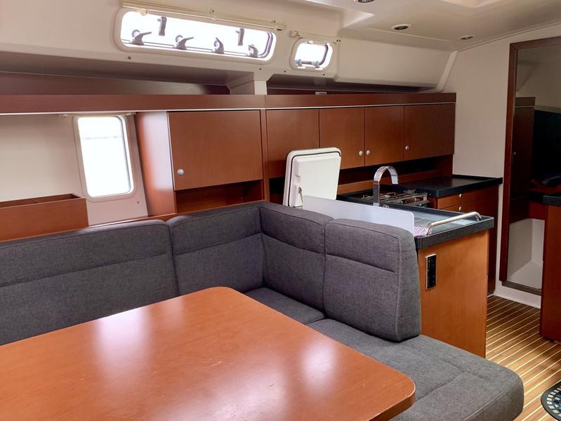 Book yachts online - sailboat - Hanse 445 - 4 cabin - Taurus 6 - rent