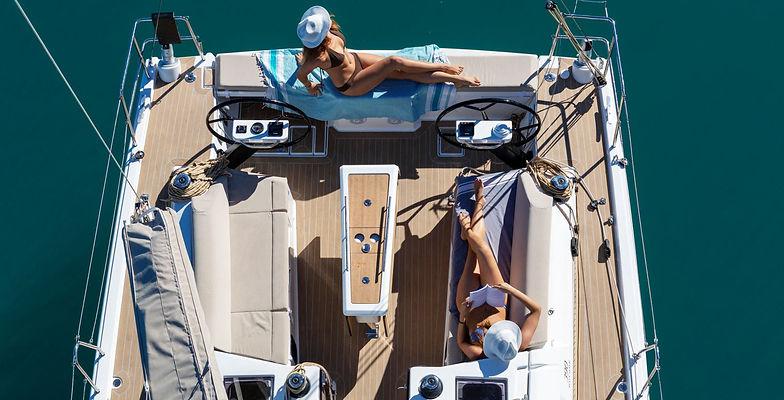 Book yachts online - sailboat - Dufour 390 Grand Large - Melomaxi II - rent