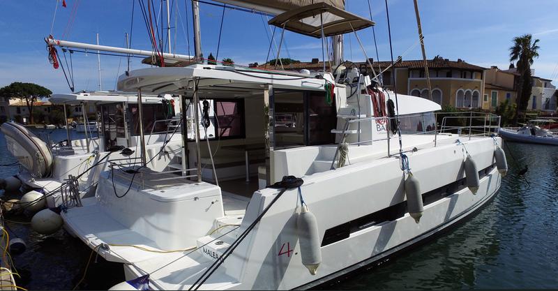 Book yachts online - catamaran - Bali 4.1 - Malea IV - rent