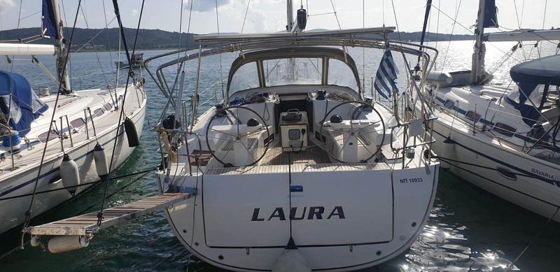 Book yachts online - sailboat - Bavaria 45 - LAURA - rent