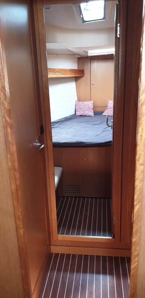 Book yachts online - sailboat - Bavaria 45 - LAURA - rent