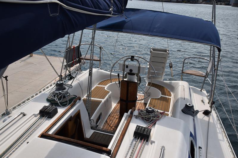 Book yachts online - sailboat - Triplast Y999 - Nono Rude 2 - rent