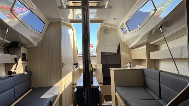 Book yachts online - sailboat - Maxus 26 - Sirocco - rent