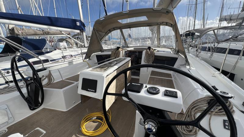 Book yachts online - sailboat - Dufour 390 - Extasie II - rent
