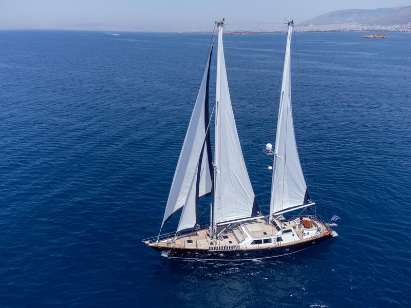 Book yachts online - other - CCYD 85 - Spirit L - rent