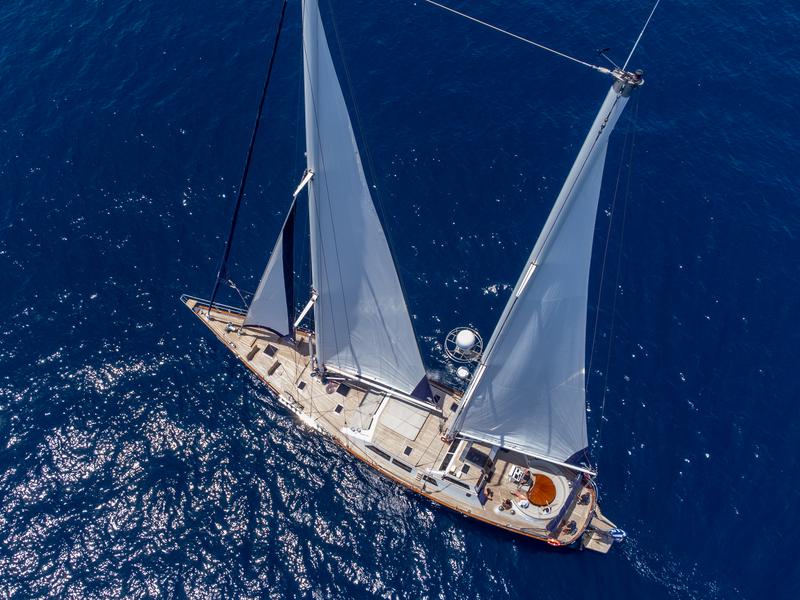 Book yachts online - other - CCYD 85 - Spirit L - rent