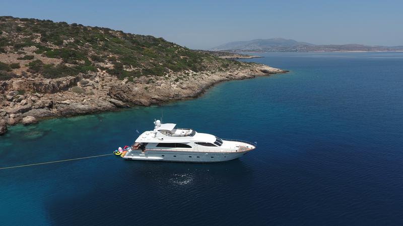 Book yachts online - motorboat - Falcon 86 - Efmaria - rent