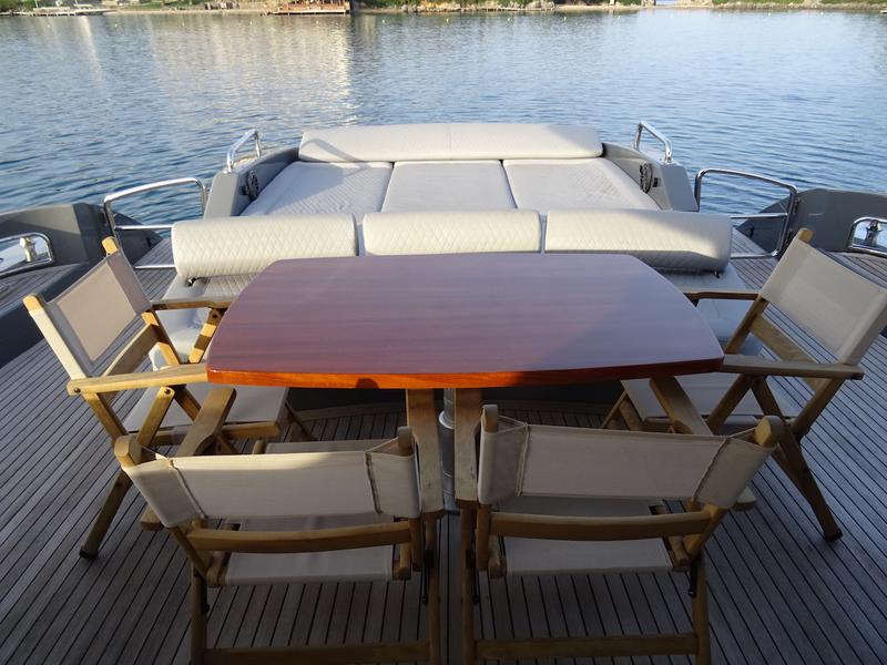 Book yachts online - motorboat - Azimut 86 - Super Toy - rent